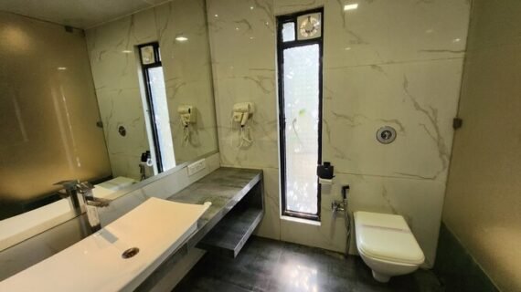 93c4e590-89fd-49f9-8686-19c3a71497ca